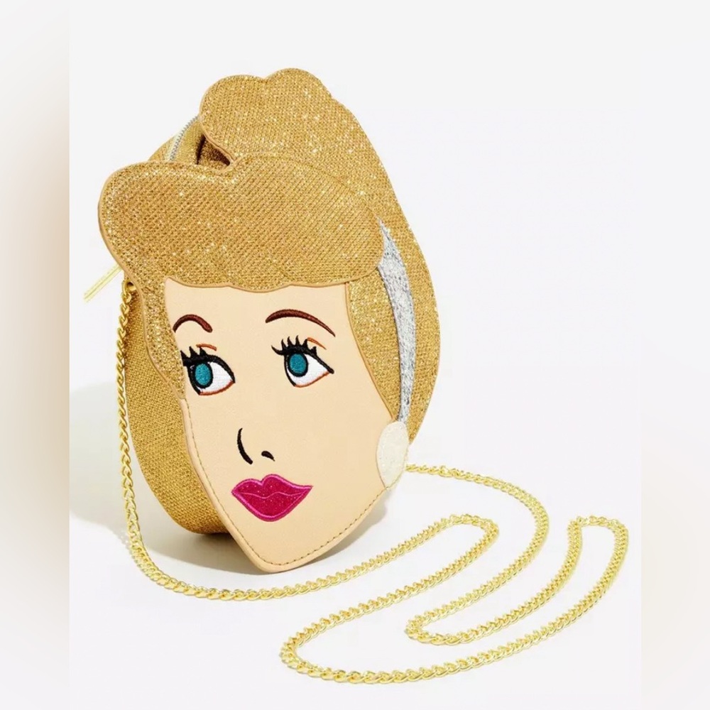 Nwot Danielle Nicole Cinderella Crossbody Bag - image 2